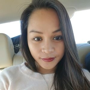 Meet your Posher, Charity grace